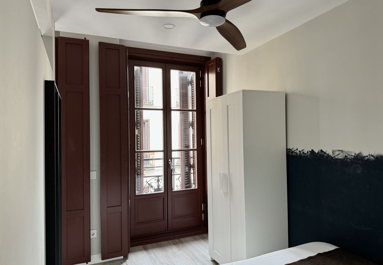 Estudio en Madrid - XI PlazaMayorSuites XI CATEDRAL DE LA ALMUDENA