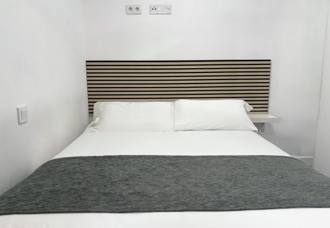 Studio a Madrid - XI PlazaMayorSuites XI CATEDRAL DE LA ALMUDENA